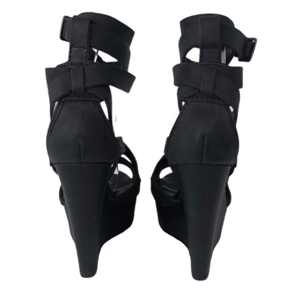 Burberry leather wedges - Picture 6 of 6